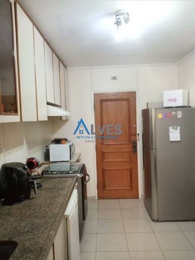 Apartamento à venda com 4 quartos, 117m² - Foto 14