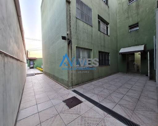 Apartamento à venda com 2 quartos, 60m² - Foto 24