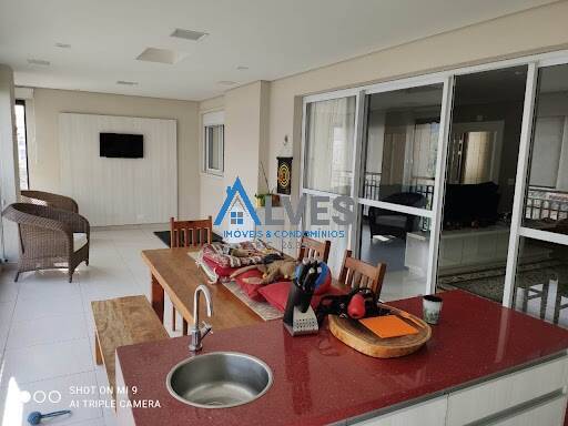 Apartamento à venda com 3 quartos, 250m² - Foto 17