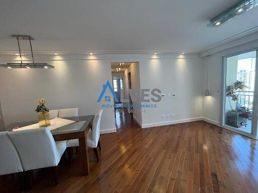 Apartamento à venda com 3 quartos, 98m² - Foto 19