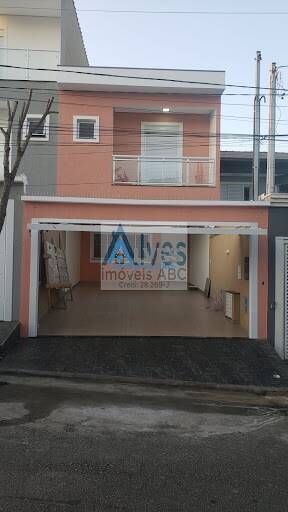 Sobrado à venda com 3 quartos, 150m² - Foto 1