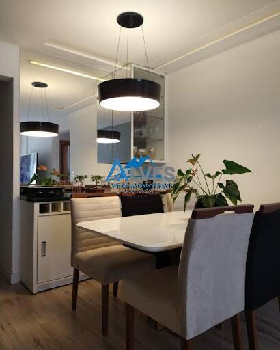 Apartamento à venda com 2 quartos, 72m² - Foto 18