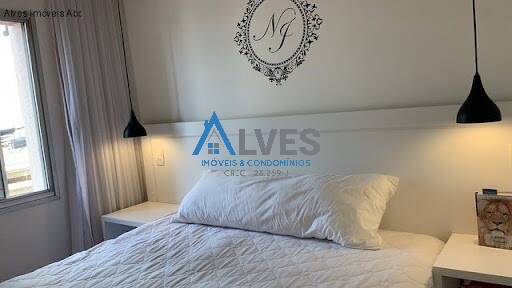 Apartamento à venda com 2 quartos, 65m² - Foto 4