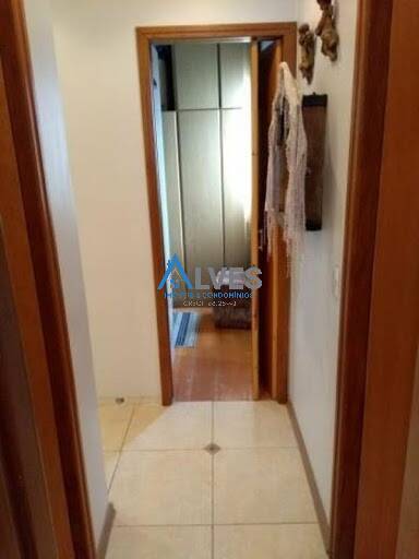 Apartamento à venda com 3 quartos, 79m² - Foto 9