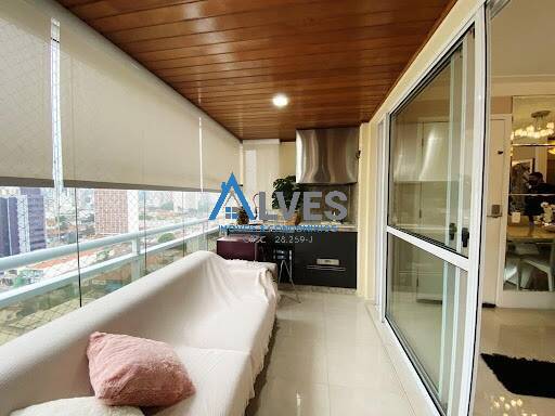 Apartamento à venda com 3 quartos, 128m² - Foto 28