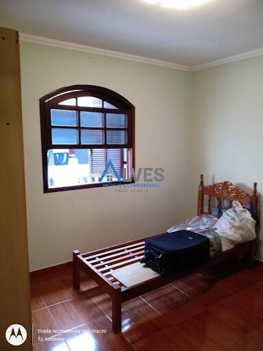 Casa à venda com 3 quartos, 180m² - Foto 10