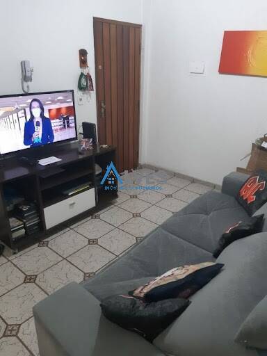 Apartamento à venda com 2 quartos, 60m² - Foto 3