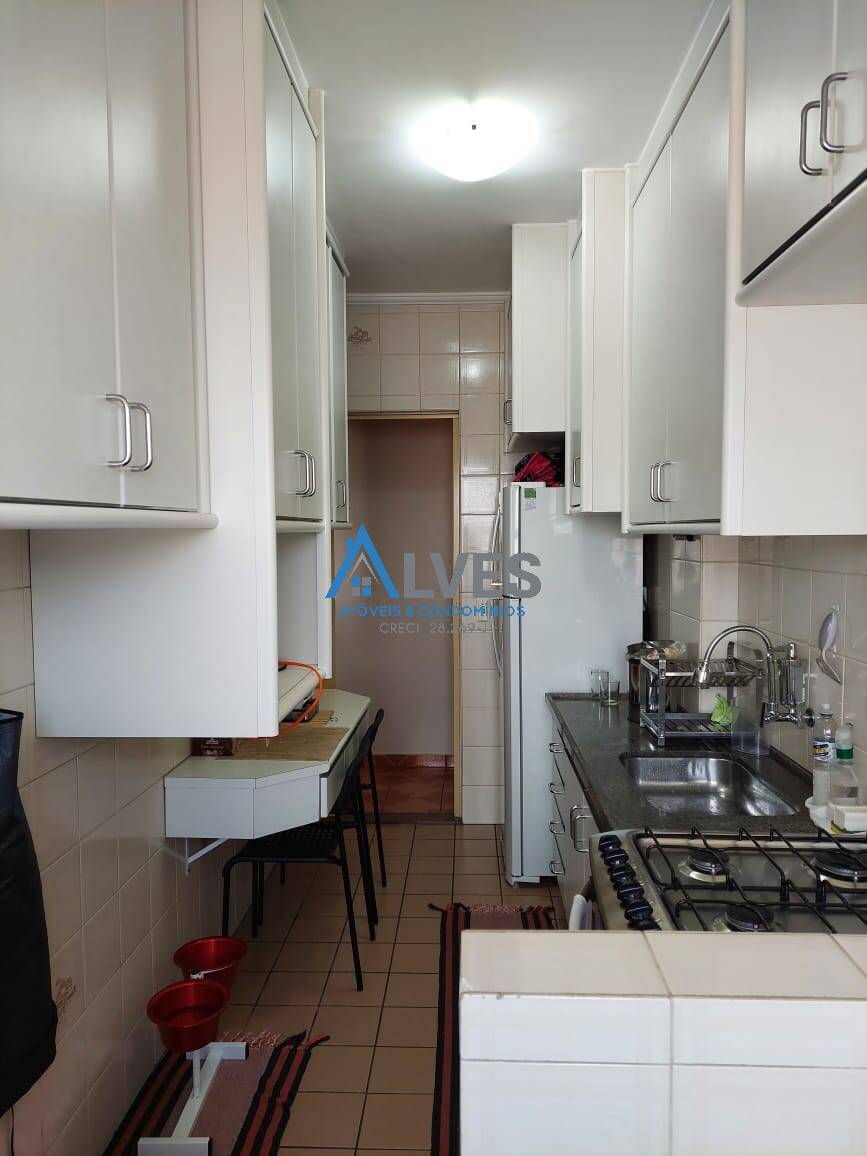 Apartamento à venda com 2 quartos, 56m² - Foto 9