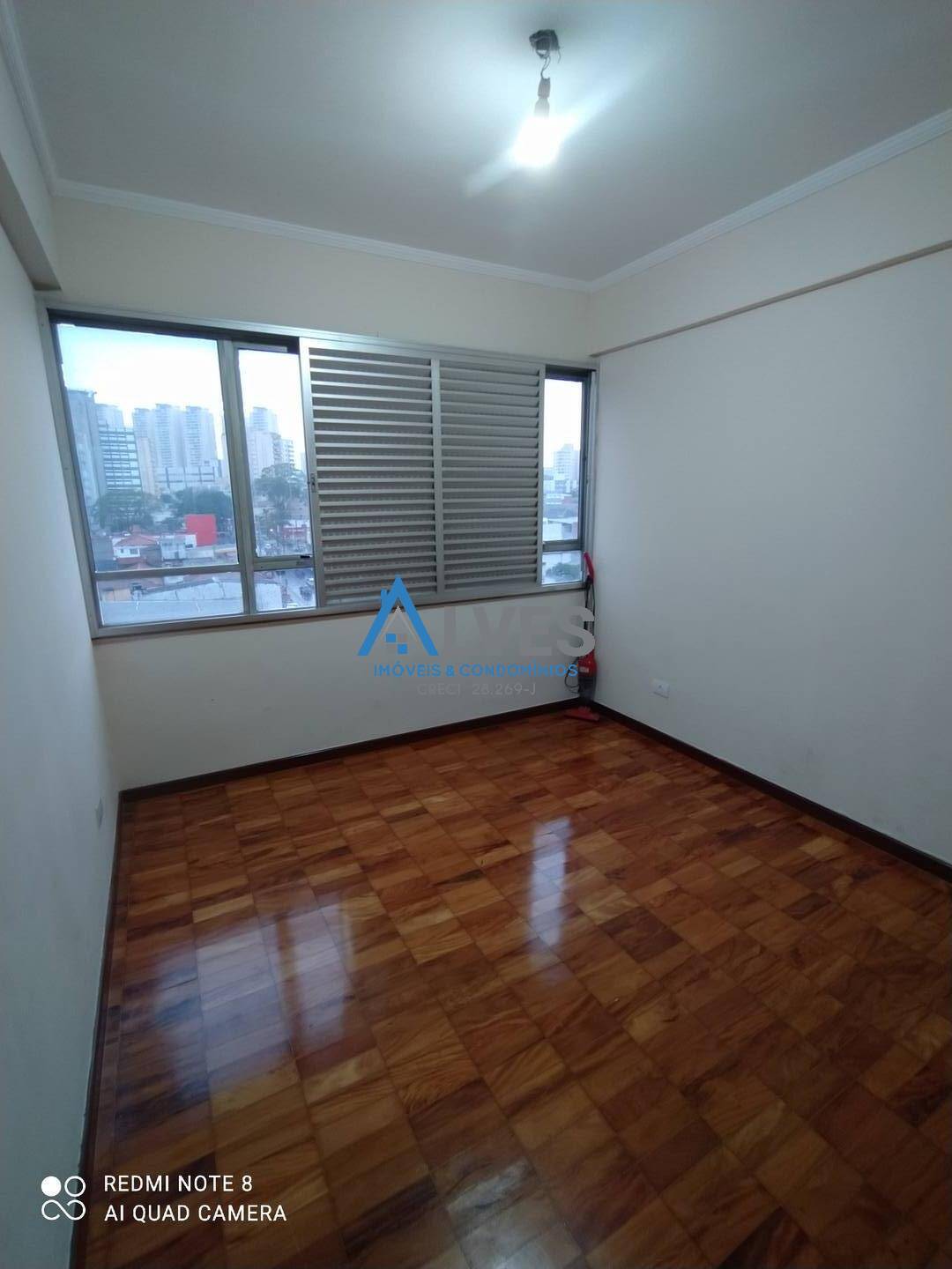 Apartamento à venda com 2 quartos, 90m² - Foto 1