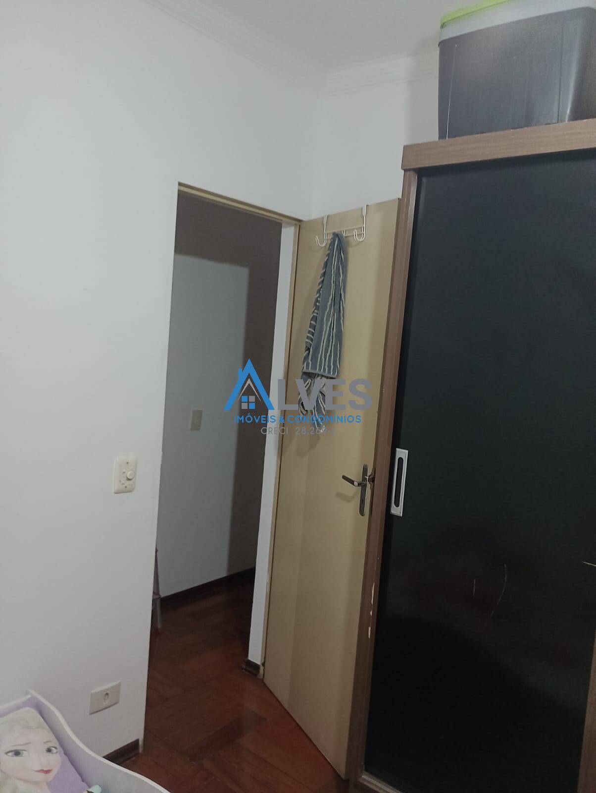 Apartamento à venda com 2 quartos, 60m² - Foto 9