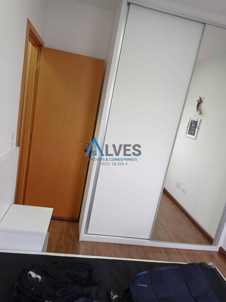 Apartamento à venda com 2 quartos, 50m² - Foto 7