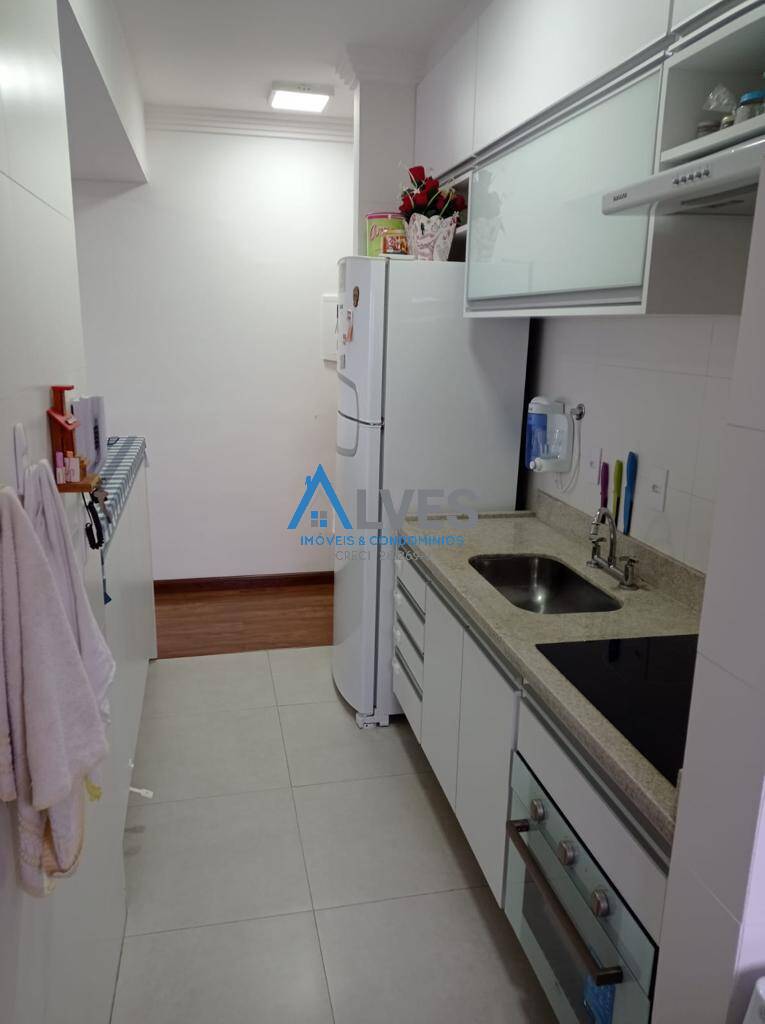 Apartamento à venda com 2 quartos, 50m² - Foto 11