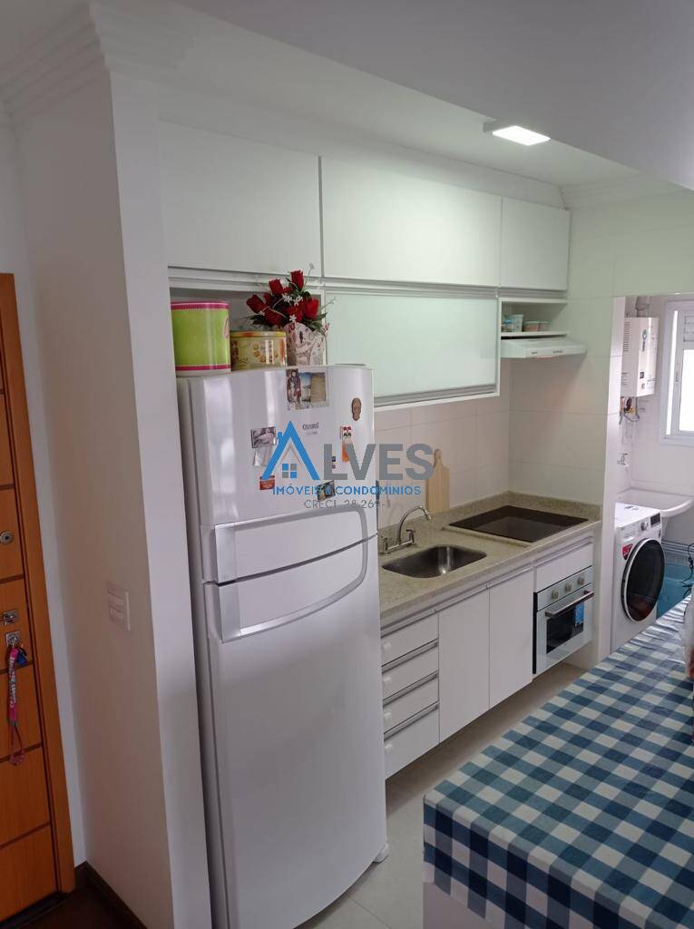 Apartamento à venda com 2 quartos, 50m² - Foto 17