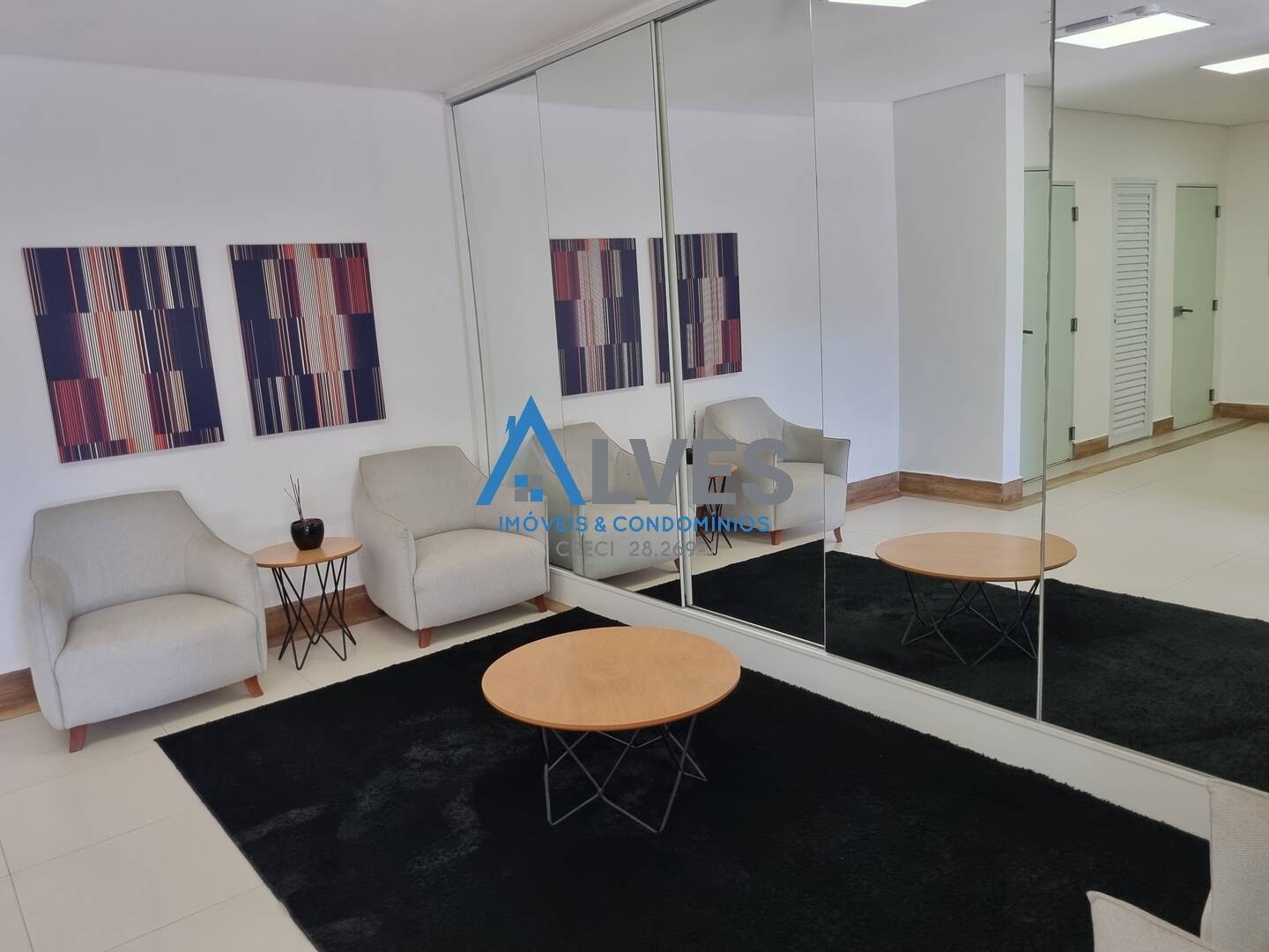 Apartamento à venda com 2 quartos, 66m² - Foto 27