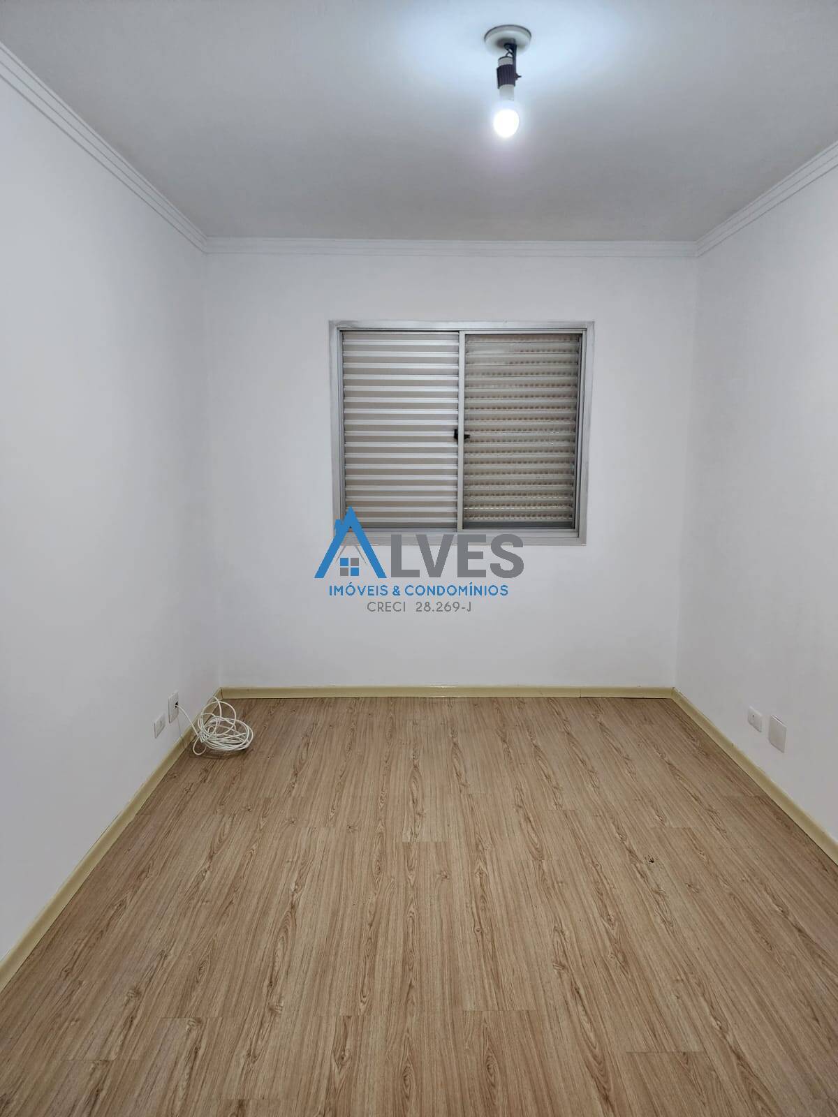 Apartamento à venda com 2 quartos, 70m² - Foto 7