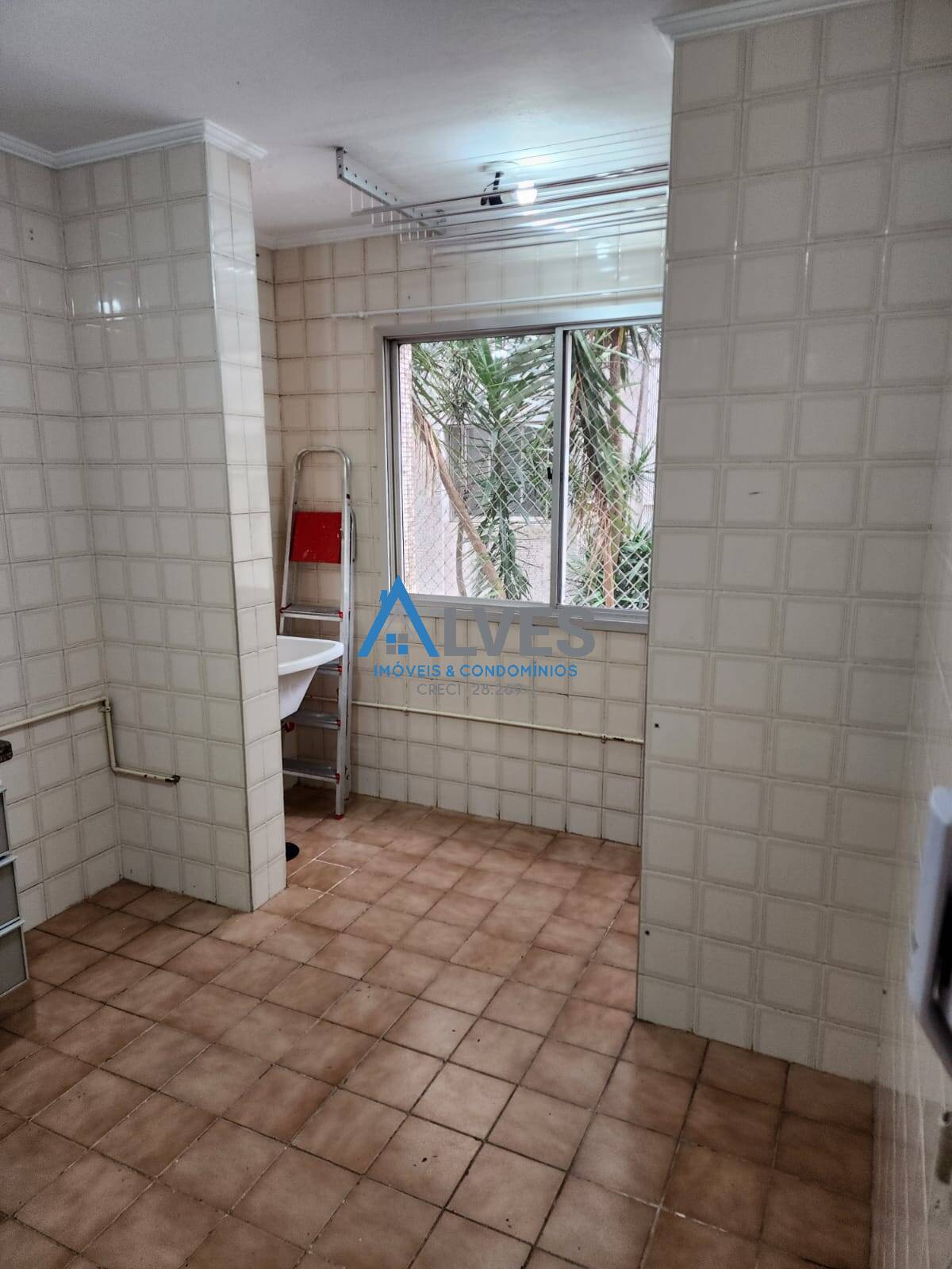 Apartamento à venda com 2 quartos, 70m² - Foto 11