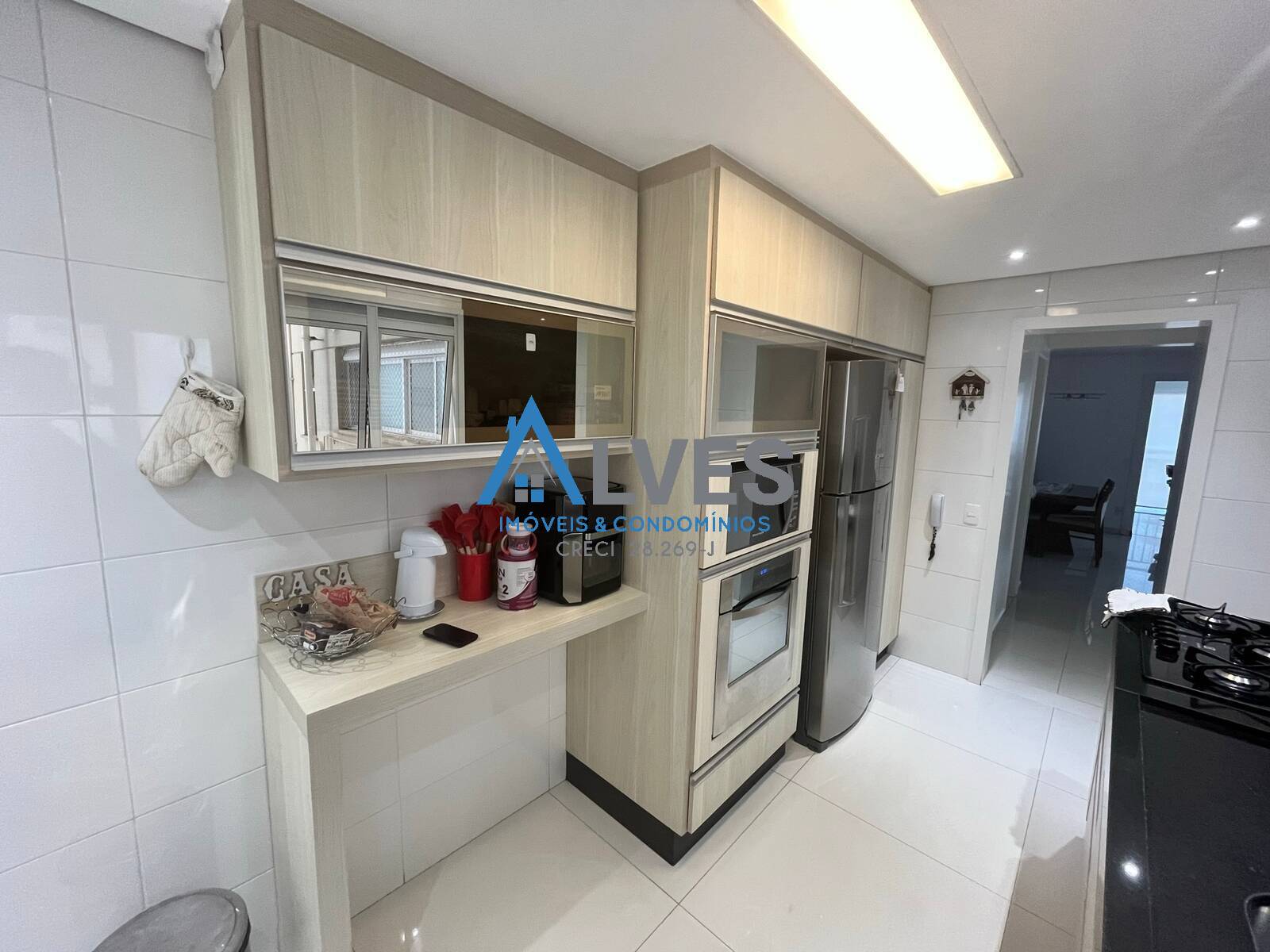 Apartamento à venda com 4 quartos, 155m² - Foto 8