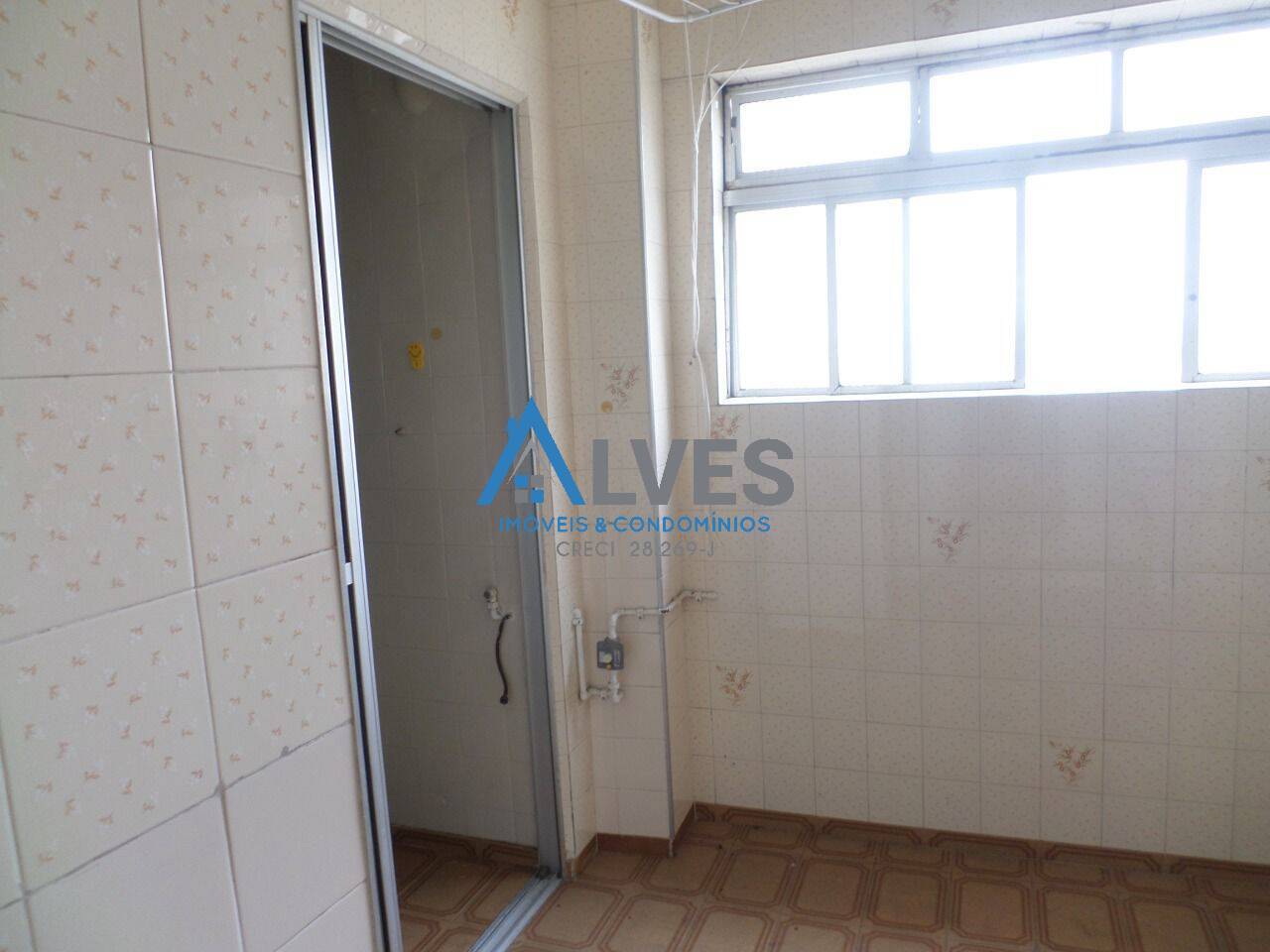 Apartamento à venda com 3 quartos, 114m² - Foto 11