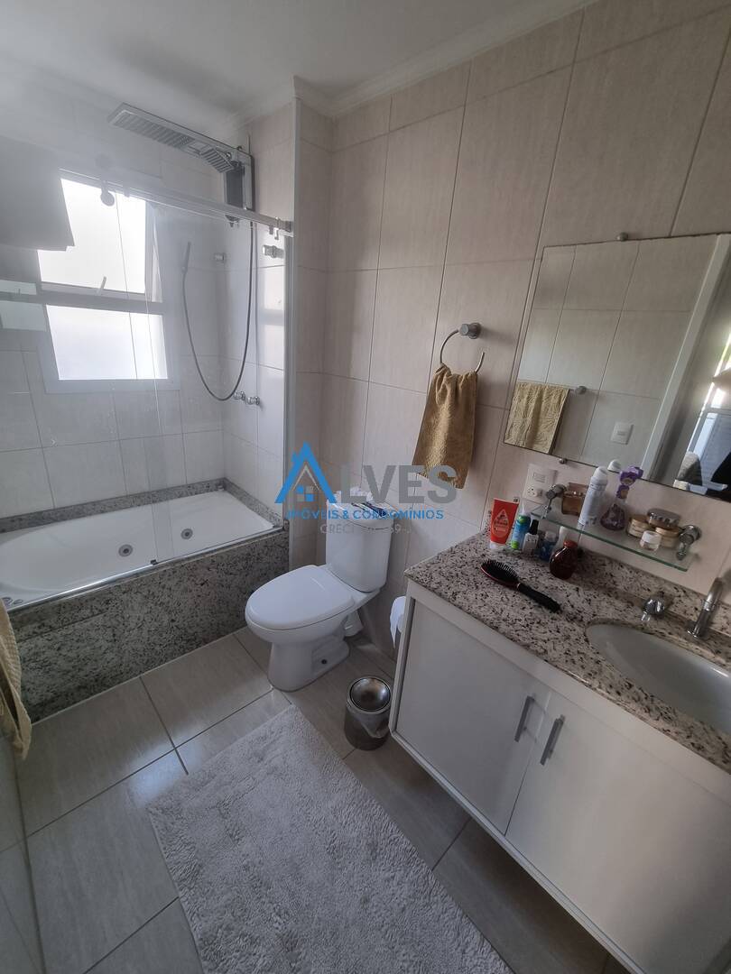 Apartamento à venda com 3 quartos, 110m² - Foto 9