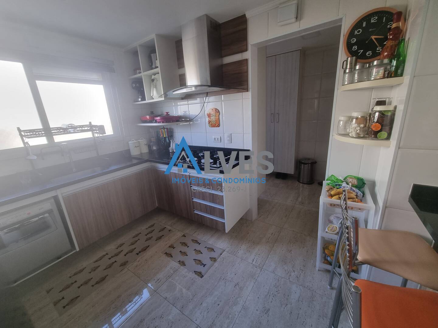 Apartamento à venda com 3 quartos, 110m² - Foto 17