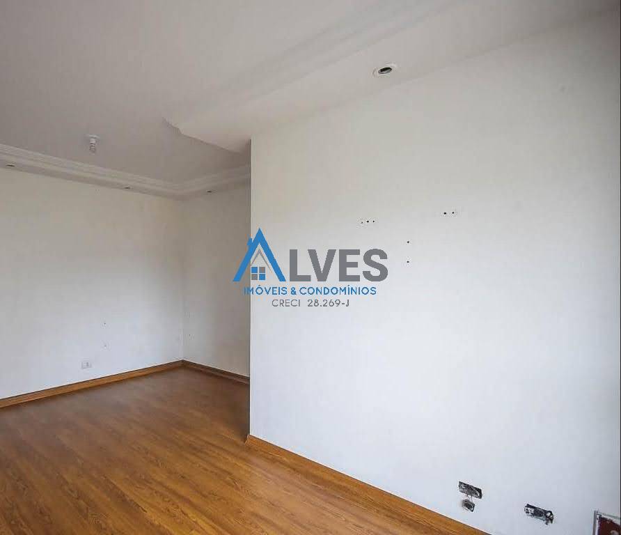 Apartamento à venda com 3 quartos, 62m² - Foto 4