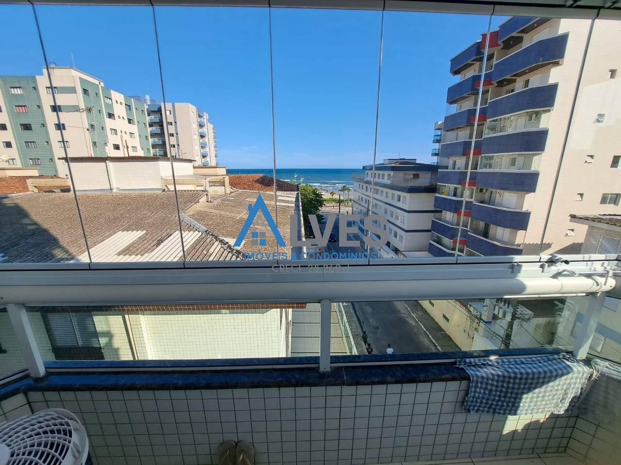 Apartamento à venda com 2 quartos, 123m² - Foto 2