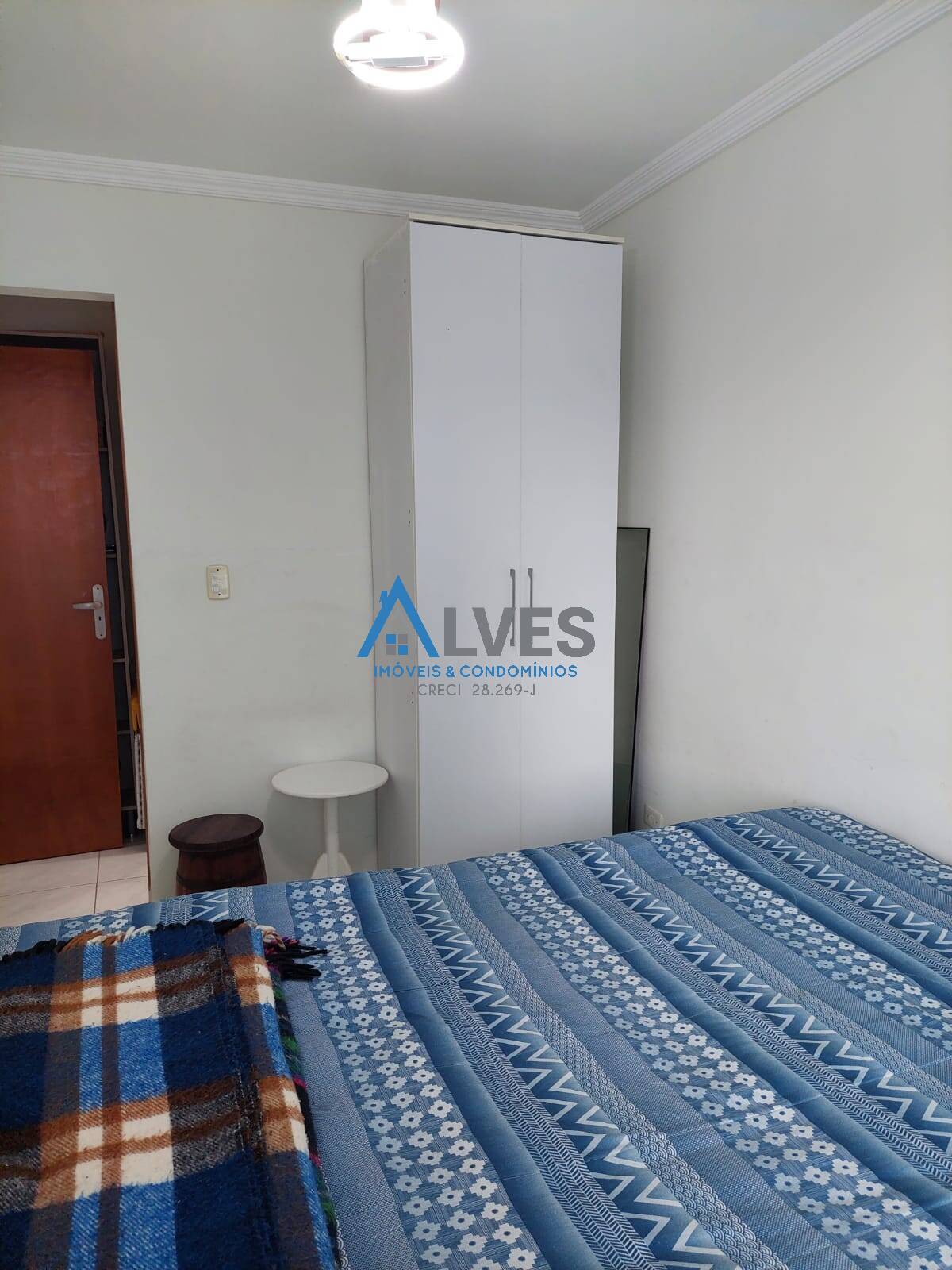 Apartamento à venda com 2 quartos, 63m² - Foto 12