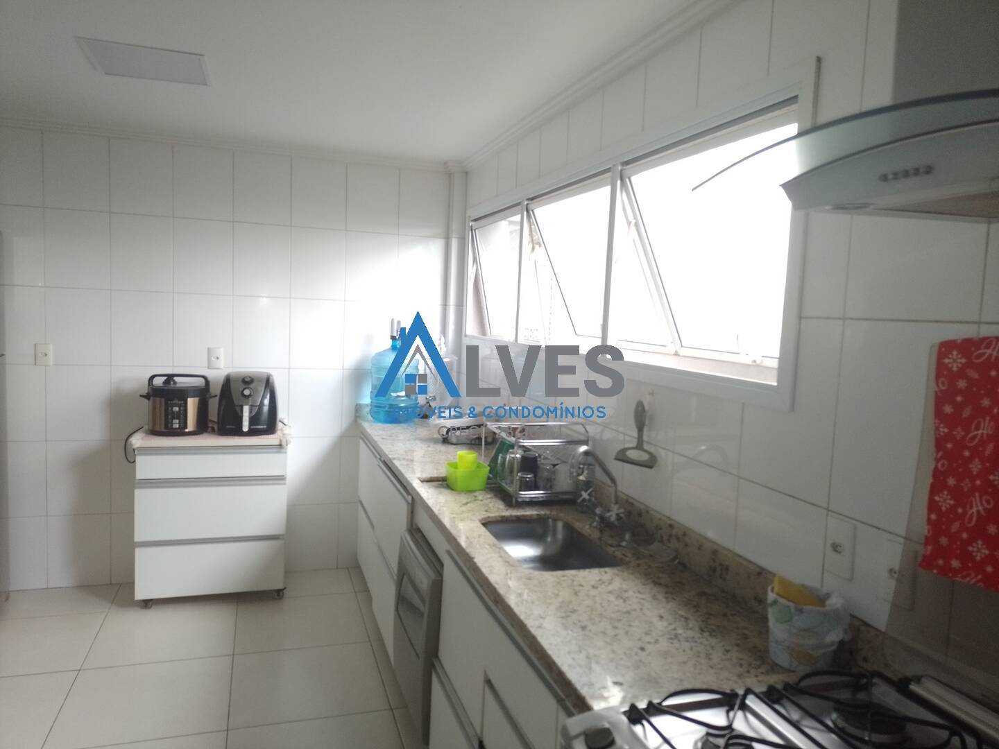 Apartamento à venda com 3 quartos, 120m² - Foto 17