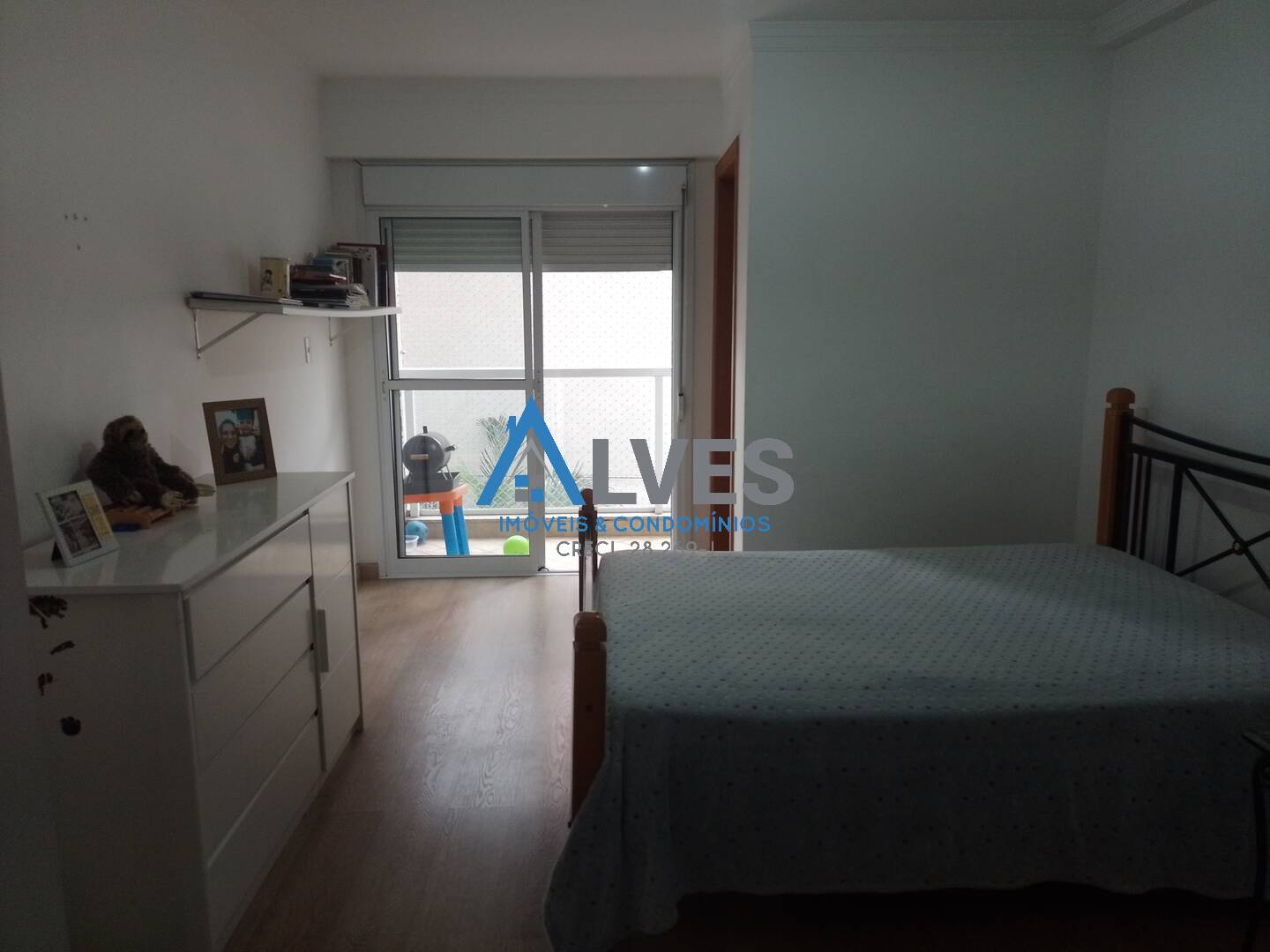 Apartamento à venda com 3 quartos, 120m² - Foto 32