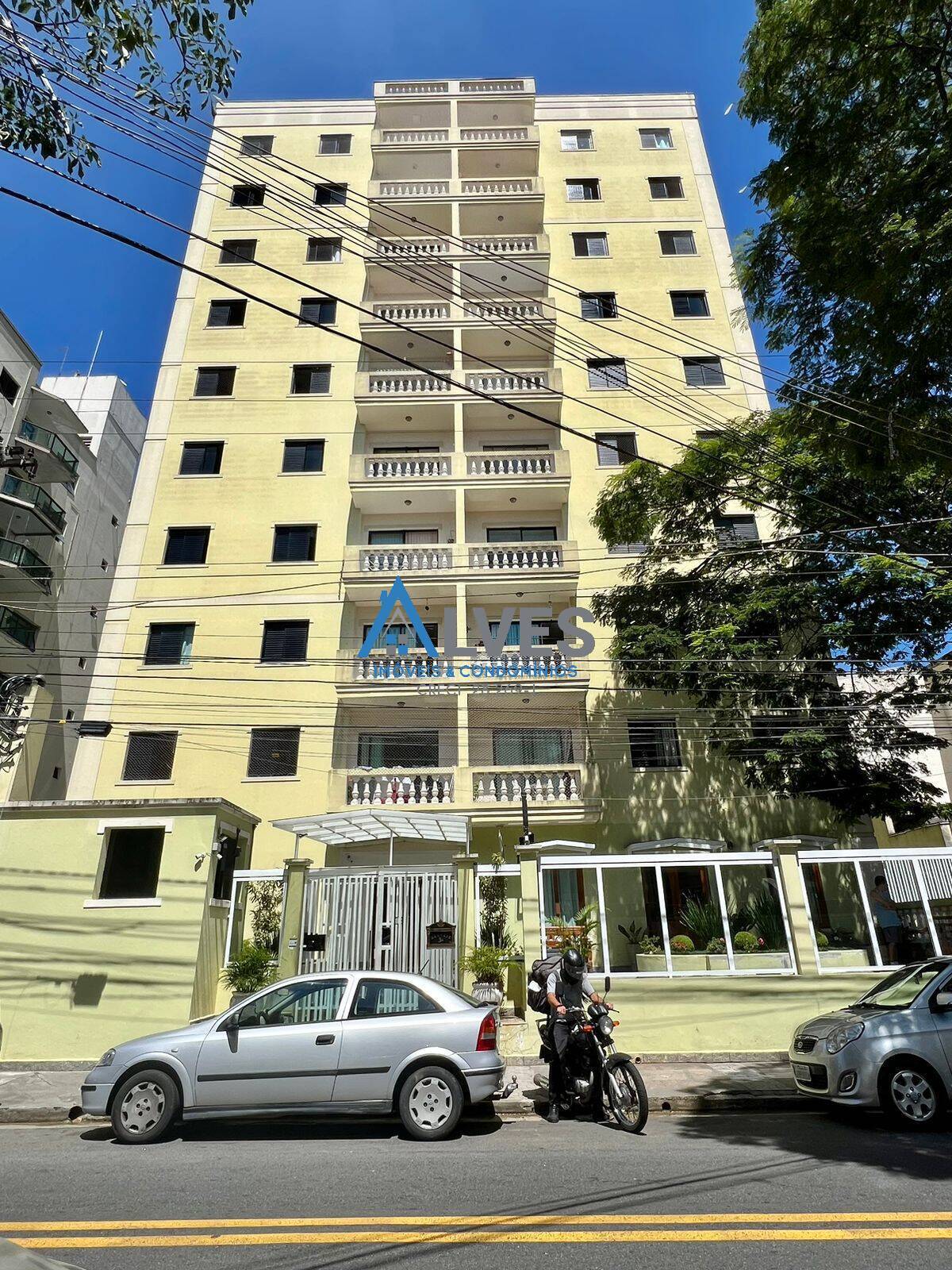 Apartamento à venda com 2 quartos, 61m² - Foto 1