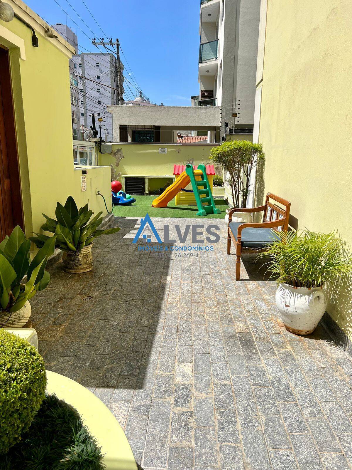 Apartamento à venda com 2 quartos, 61m² - Foto 10