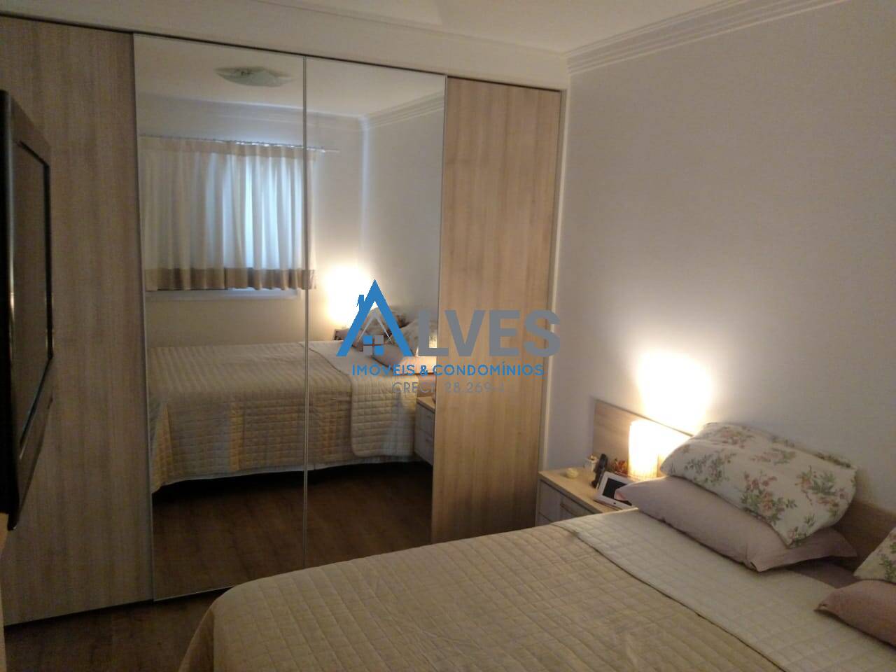 Apartamento à venda com 2 quartos, 84m² - Foto 8