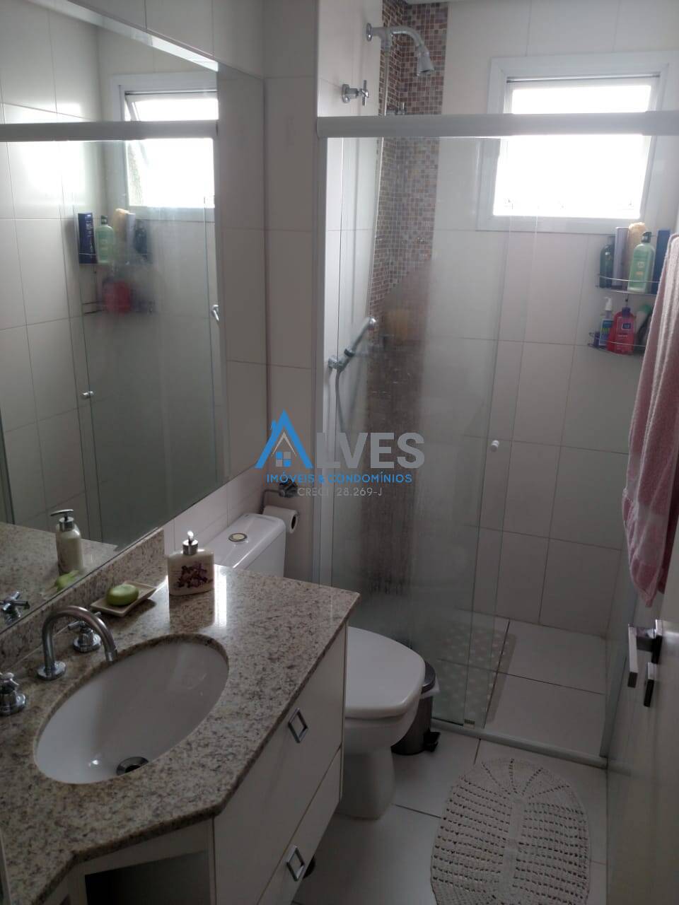 Apartamento à venda com 2 quartos, 84m² - Foto 23