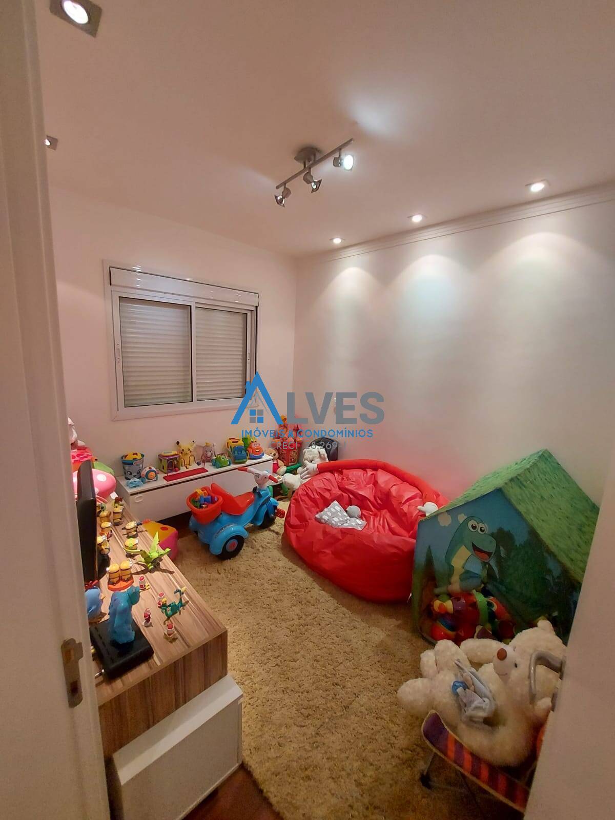 Apartamento à venda com 4 quartos, 139m² - Foto 26