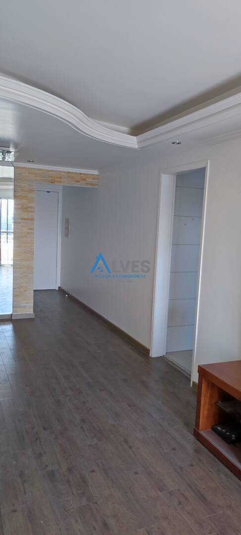 Apartamento à venda com 2 quartos, 63m² - Foto 11