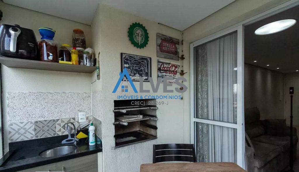 Apartamento à venda com 2 quartos, 58m² - Foto 3