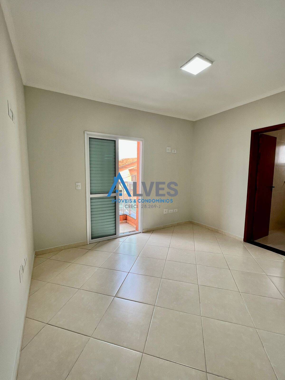 Apartamento à venda com 3 quartos, 65m² - Foto 5