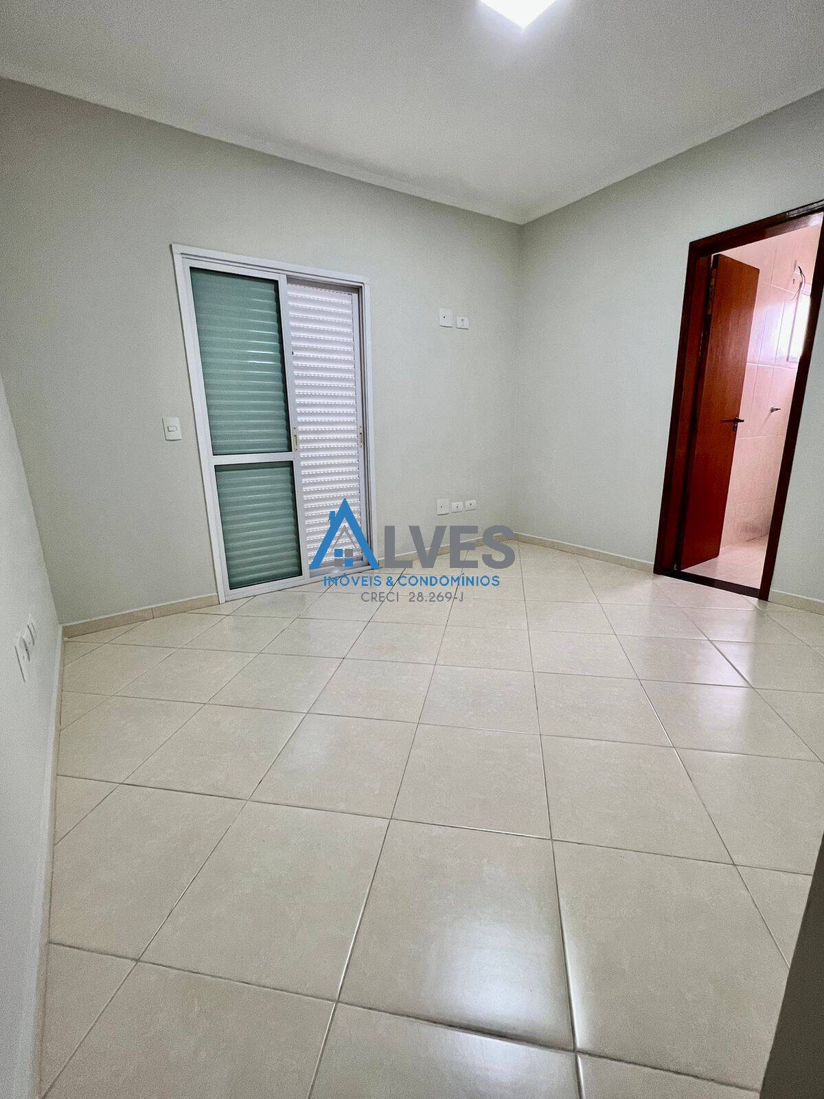 Apartamento à venda com 3 quartos, 65m² - Foto 4