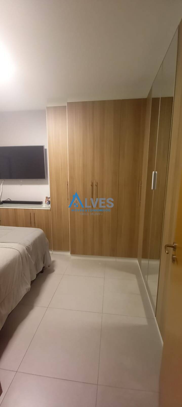 Apartamento à venda com 2 quartos, 55m² - Foto 3