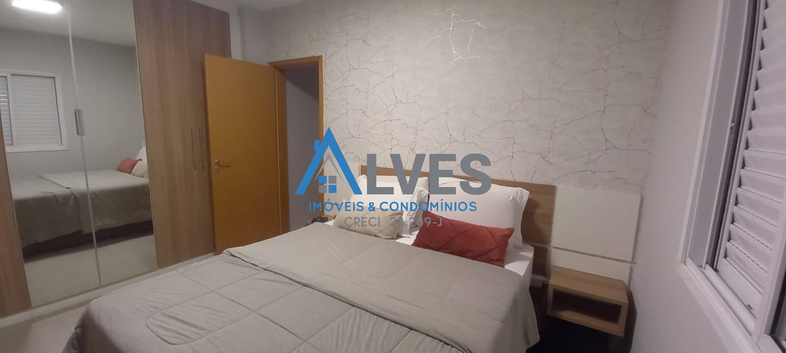 Apartamento à venda com 2 quartos, 55m² - Foto 14