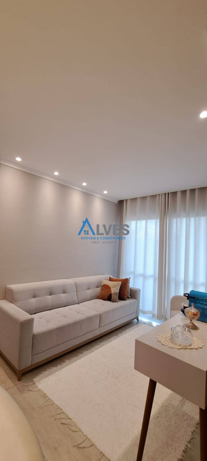 Apartamento à venda com 2 quartos, 55m² - Foto 1