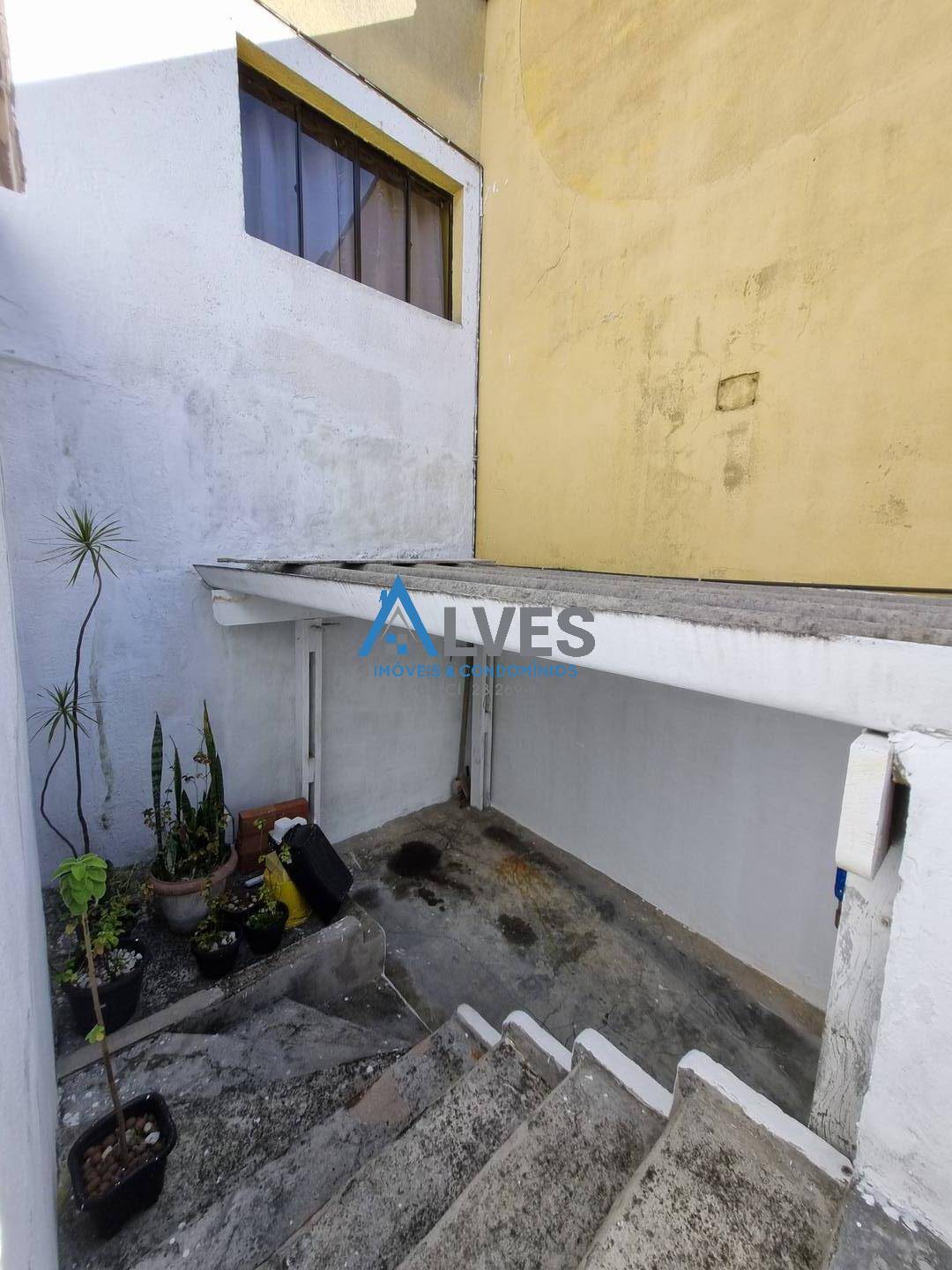 Casa à venda com 3 quartos, 135m² - Foto 27