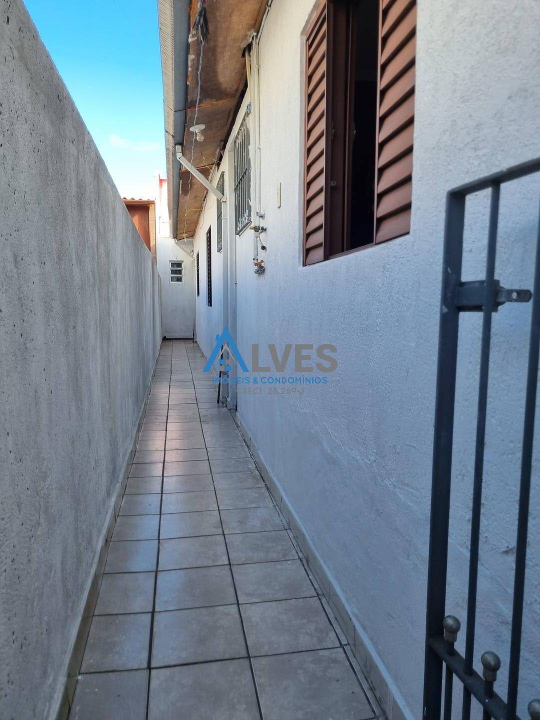 Casa à venda com 3 quartos, 135m² - Foto 28