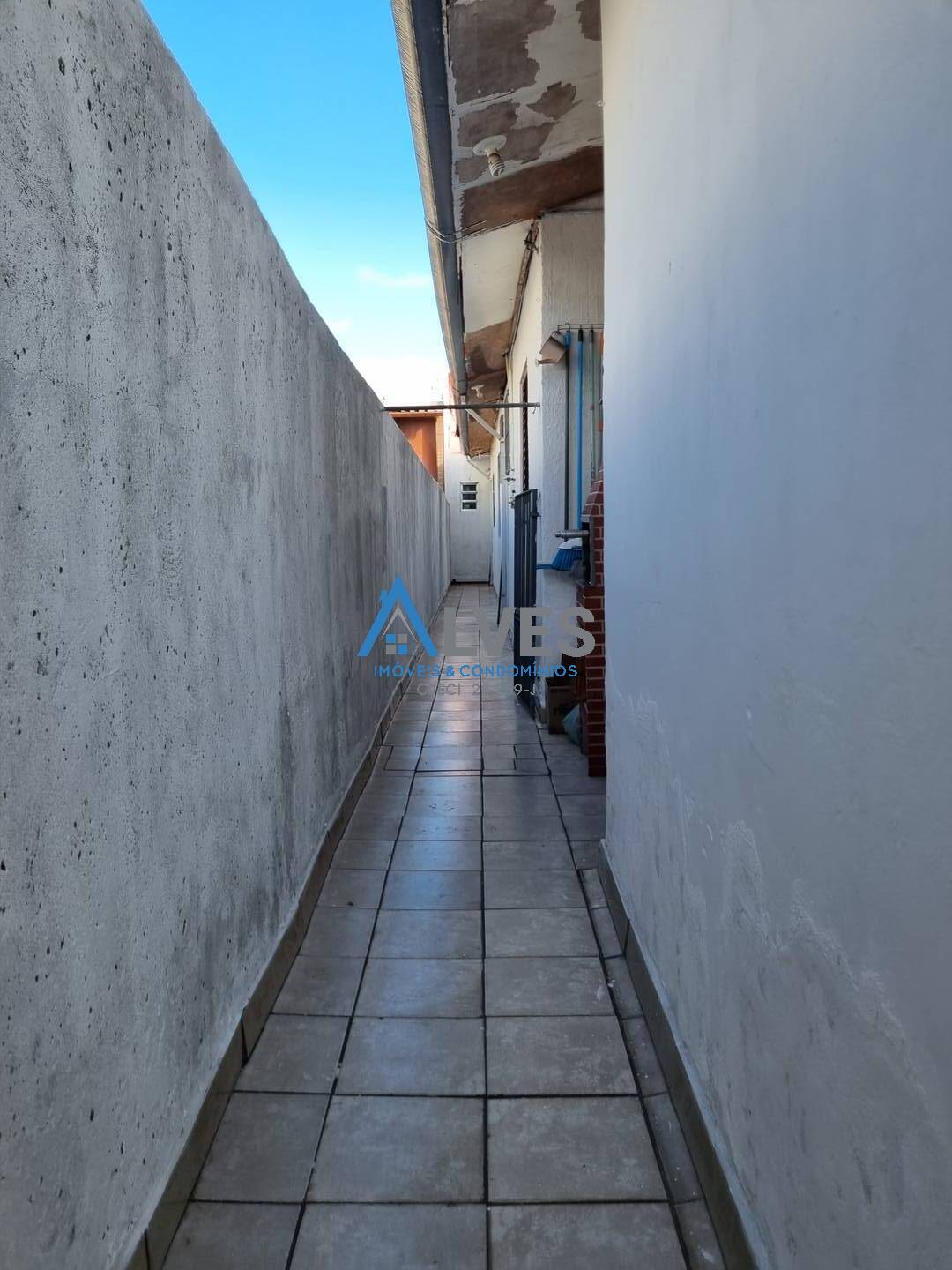 Casa à venda com 3 quartos, 135m² - Foto 29