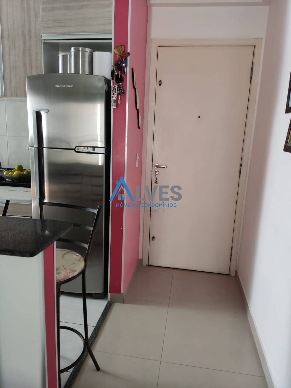 Apartamento à venda e aluguel com 2 quartos, 48m² - Foto 3