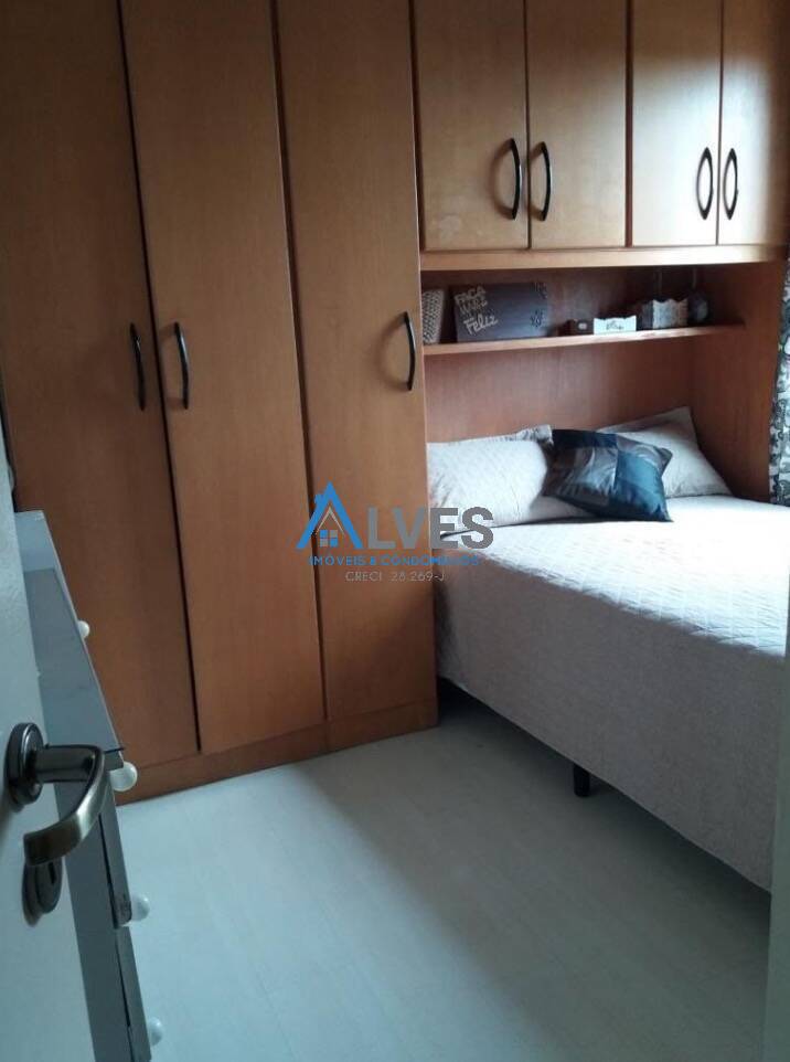 Apartamento à venda com 3 quartos, 80m² - Foto 9