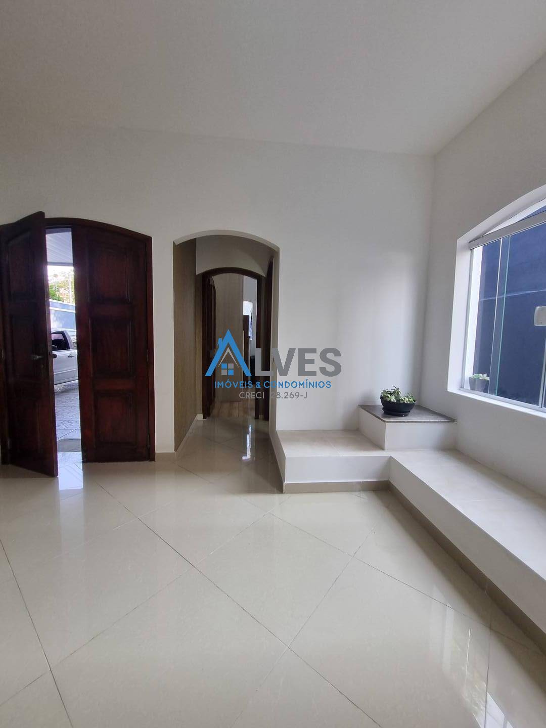 Casa à venda com 4 quartos, 215m² - Foto 7