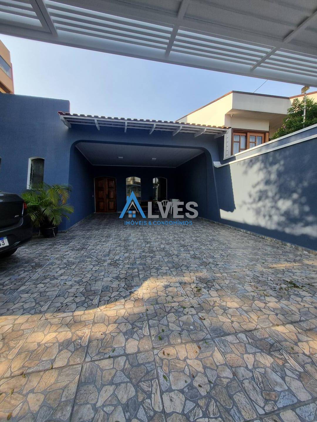 Casa à venda com 4 quartos, 215m² - Foto 42