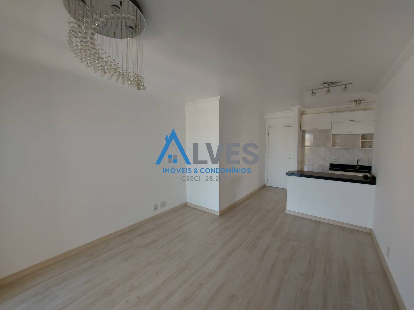 Apartamento à venda com 3 quartos, 60m² - Foto 2