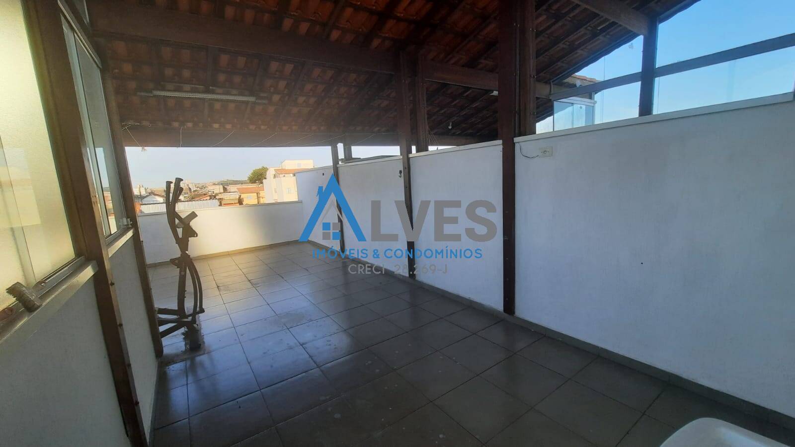 Apartamento à venda com 2 quartos, 98m² - Foto 12